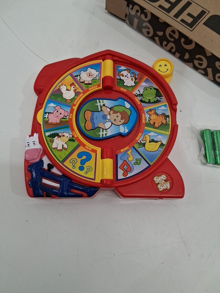 FISHER-PRICE LITTLE PEOPLE SEE ‘N … | King of the North Auction