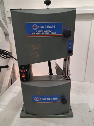 King Canada Wood Bandsaw with light & Laser - 9" - grey (model: KC-902C) image 3