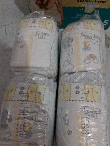 84PK PAMPERS SWADDLERS DISPOSABLE DIAPERS - SIZE NEWBORN (UNDER 10LB) image 4