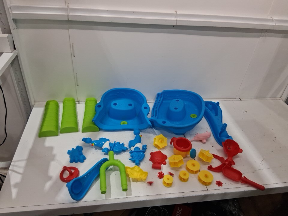 Sensory Play beach toy water Table - 32" x 25" - multicolor (model: 9390) image 3