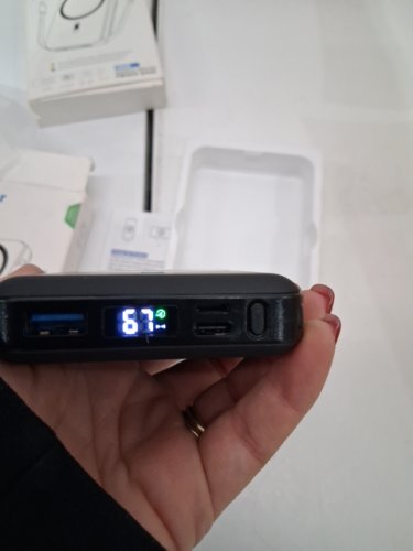 YIISONGER MAGNETIC WIRELESS POWER BANK - 10,000 MAH - black -(MODEL: KT-D011) image 5