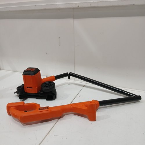 Black & Decker 20V Max Cordless Edger Lawn Kit with 1.5Ah Battery & Charger (Model: BCED400C1) image 3