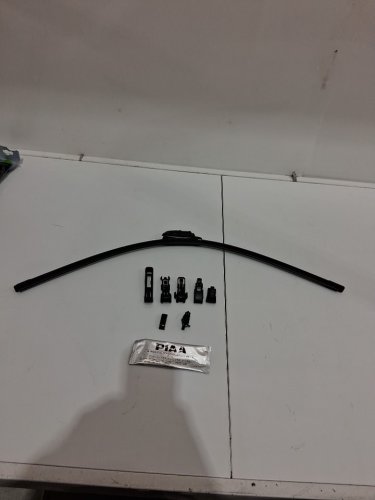 piaa si-tech silicone wiper blade - 28" - black (model: 97070A) image 2