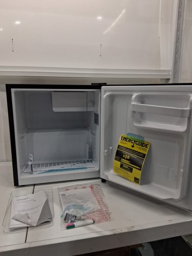 Frigidaire Compact Fridge with Dry Erase Board- 1.6cu.ft- Black (model:EFR107-BLACK ) image 7