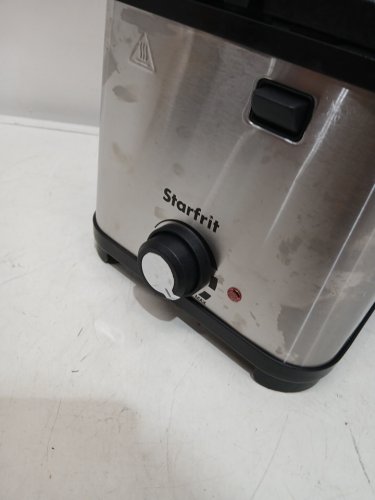 starfrit Compact Electric Deep Fryer with Quick-Release Magnetic Cord - 1.5L - 800W - stainless steel/black (model: 024610) image 5