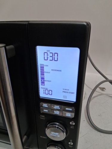 BREVILLE THE COMBI WAVE 3-IN-1 DIGITAL MICROWAVE AIR FRYER OVEN WITH SOFT-CLOSE DOOR & ELEMENT IQ - black (MODEL: bm0870) image 15