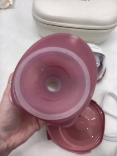 MOMCOZY MOBILE STYLE M6 HANDS-FREE SLIM DOUBLE BREAST PUMP - COZY RED (MODEL: BP311) image 3