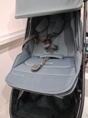 UPPABABY MINU V3 TRAVEL STROLLER LIGHTWEIGHT + COMPACT DESIGN - FOR ALL STAGES - STONE - (MODEL: 0803-MIN-NA-DIL) image 5