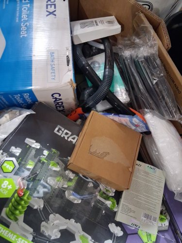 assorted MIXED item MYSTERY PALLET - VARIOUS PRODUCTS - aprox 300+ - (pallet #19) image 5