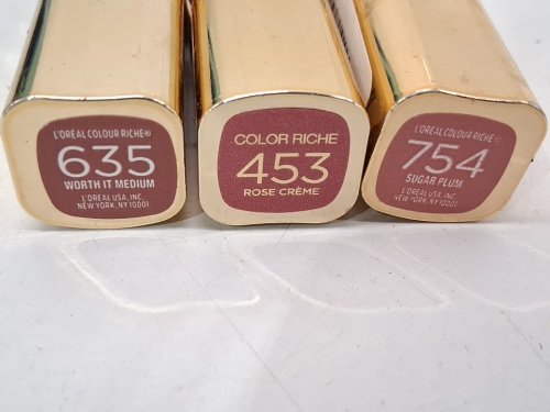 3pc l'oreal paris colour riche lipsticks - 3.6g each - 635 worth it medium / 453 rose creme / 754 sugar plum image 3