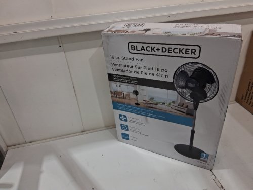 BLACK + DECKER STAND FAN WITH REMOTE - 16" DIAMETER - BLACK (MODEL: BFSR16B-01) image 5