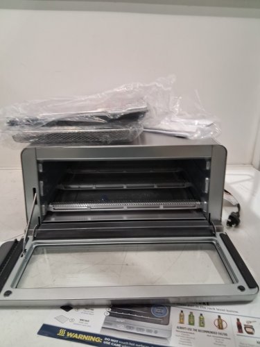 NINJA FOODI 8-IN-1 DIGITAL FLIP-AWAY AIR FRY OVEN - STAINLESS STEEL - (SP101C) image 6