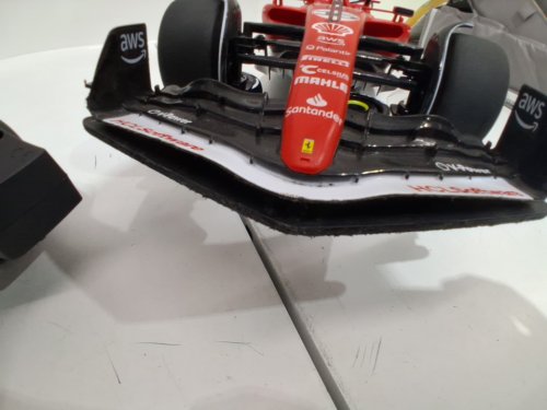 Maisto Tech RC F1 Ferrari SF-23 remote control vehicle - 1:25 - red (model:82357) image 5