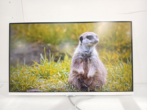 Samsung FHD 60Hz 4ms GTG VA LED Smart Monitor - 27" - White (MODEL: LS27CM501ENXZA) image 5