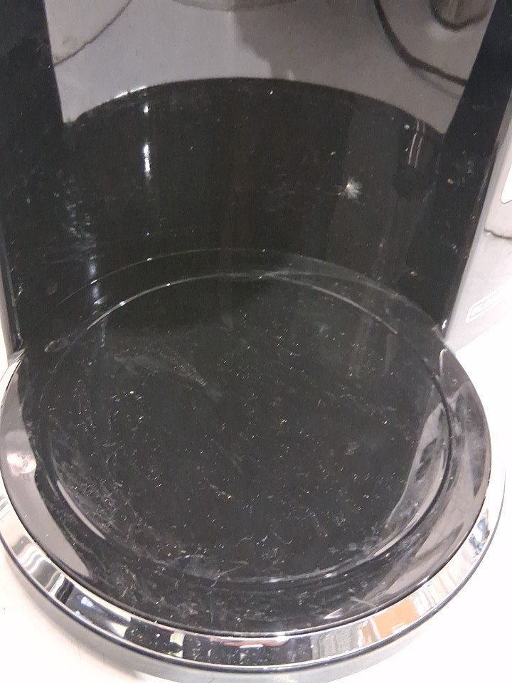 BLACK AND DECKER Programmable Coffee Maker - 12-Cup thermal carafe - Stainless Steel/black (MODEL: CM2046SC) image 6