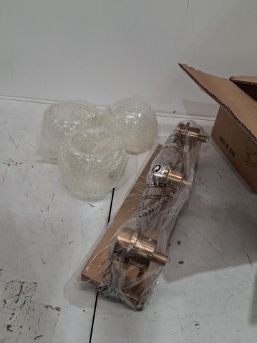 3-LIGHT modern VANITY Bathroom light fixture with glass globes - gold image 4