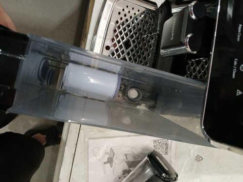 PHILIPS 3200 SERIES LATTEGO FULLY AUTOMATIC ESPRESSO MACHINE WITH BUILT-IN GRINDER & MILK FROTHER - BLACK (MODEL: EP3241/54) image 8