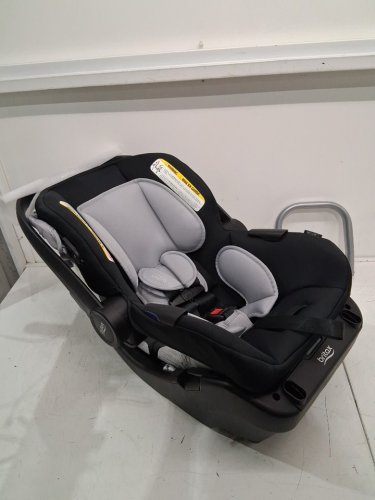 Britax Willow S Infant Car Seat with Alpine Base Rear Facing 4–30 lb ClickTight Installation RightSize Harness SafeWash Fabrics UPF 50+ Canopy and Compatibility with Britax Brook and Grove Strollers - Grey / Black (Model:E1D004D) image 3