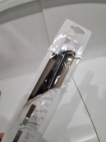 BOSCH FRONT QUICK CONNECT WINDSHEILD WIPER - 16" - BLACK (MODEL: 40516) image 4