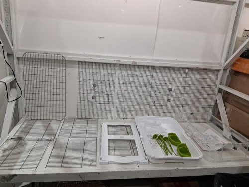 VISION BIRD CAGE, 16" X 25" X 34" H - WHITE BASE (MODEL: M02) image 3
