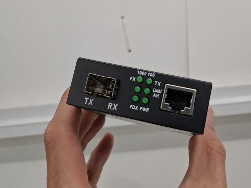 Fiber/T Transceiver 10/100/1000 Base-Tx & 1000Base-Fx Fiber Media Converter - black image 4
