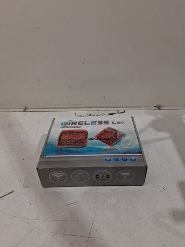 2pc ‎WODHMIEY Wireless Magnetic LED Trailer Lights - 2ghz signal - 100FT signal - red (model: 16162501150) image 3