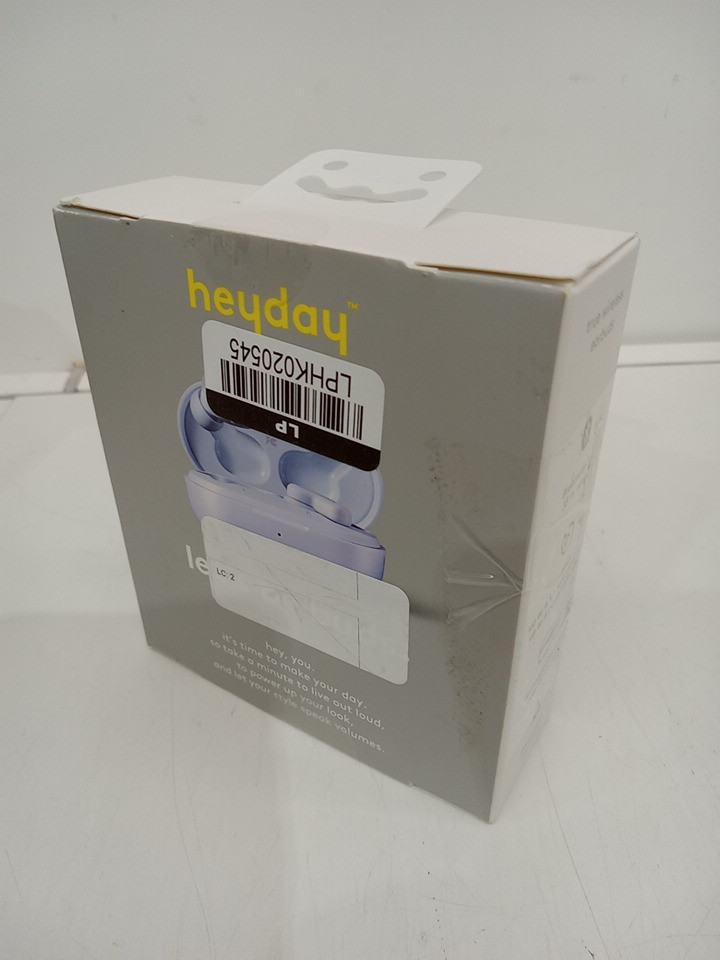 Heyday True Wireless Bluetooth Earbuds with 33ft range - Sky Blue (Model: 008 07 2227) image 2