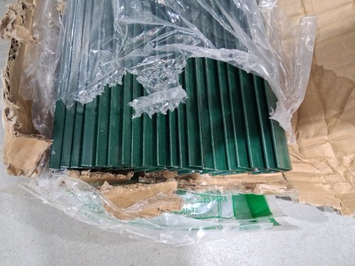 20pk heavy duty metal garden fence u-post - 5ft - green image 5