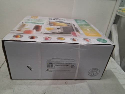 Ninja SLUSHi XL Smart Frozen Drink Maker - 10+ Servings - 128oz - white/grey (model: FS601BR) image 4