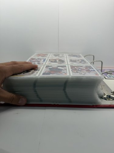 1300+ APPROX ASSSTD 1991/92/93 NHL UPPER DECK HOCKEY CARDS IN ENGLISH AND FRENCH VERSIONS image 18