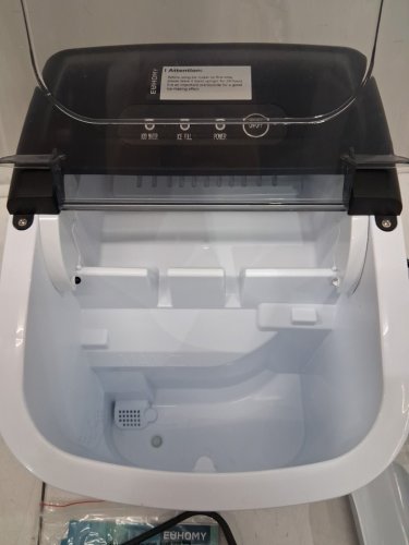 EUHOMY COUNTERTOP ICE MAKER MACHINE WITH HANDLE, BASKET AND SCOOP - MAKES 26LB/DAY - BLACK (MODEL: IM001-BBL-CAEH) image 4