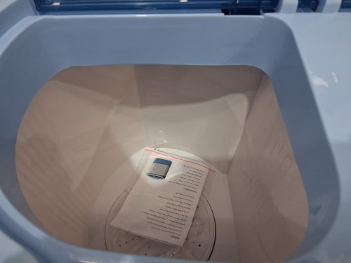 PYLE PURE CLEAN MINI TOP LOAD PORTABLE WASHER & SPIN DRYER - 7.7LBS CAPACITY / 110V - WHITE/BLUE (MODEL: PUCWM22) image 6