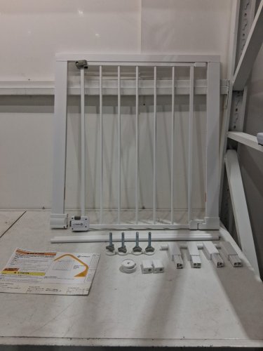 SAFETY 1ST EASY INSTALL WALK THROUGH BABY GATE - 29" - 38" X 28" - WHITE (MODEL: GA105CWHOF2) image 4