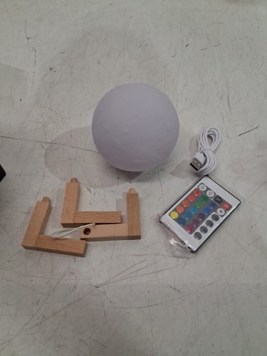 3D MOON NIGHT LIGHT - TAP & TOUCH - WHITE image 2