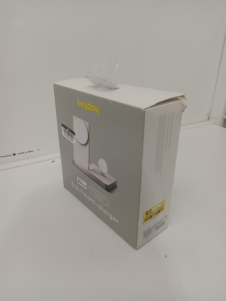 heyday 3-in-1 multi-charger stand made for APPLE Watch, earbuds & iphone - white image 2