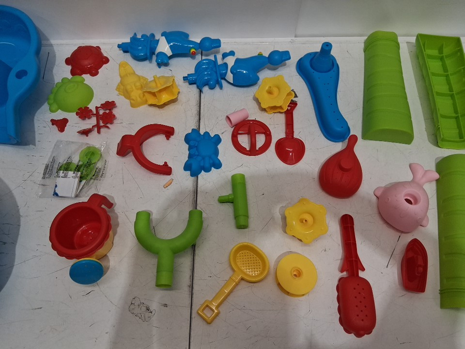 Sensory Play beach toy water Table - 32" x 25" - multicolor (model: 9390) image 4