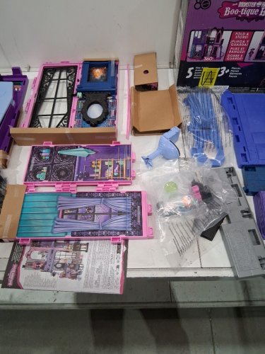 GIRLS MONSTER HIGH BOO-TIQUE HOTEL DOLL HOUSE PLAYSET - multi-colour (MODEL: jbf16-9564) image 4