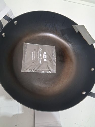 oxo Carbon Steel Obsidian Series Wok with Silicone Sleeve - 12" - black (model: CC005103-001) image 3