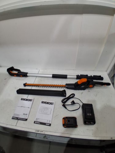 WORX POWER SHARE 2-IN-1 EXTENDABLE CORDLESS HEDGE TRIMMER - 20" BLADE/20V - ORANGE (MODEL: WG252.9 image 5
