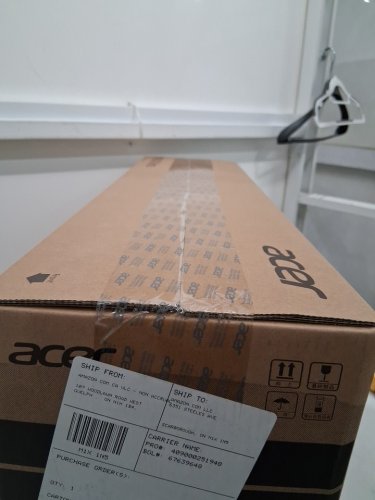 Acer Nitro XV1 Widescreen IPS Gaming Display monitor with AMD FreeSync & 2 speakers - 27" - 180Hz - 1ms - WQHD 1440 - black (Model: XV271U M3BMIIPRX) image 3