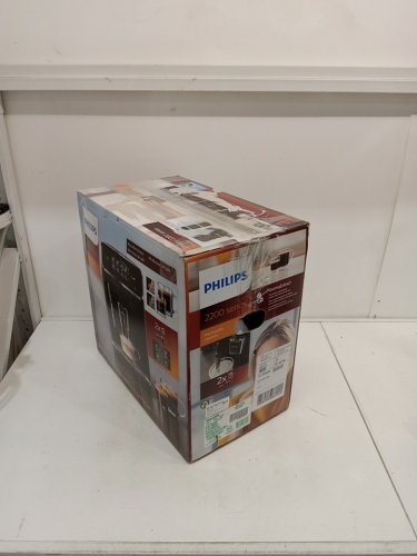PHILIPS 2200 SERIES FULLY AUTOMATIC ESPRESSO/COFFEE MACHINE WITH BUILT-IN MILK FROTHER & GRINDER - BLACK (MODEL: EP2220/14) image 12