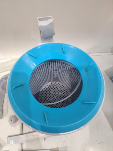 INTEX DELUXE WALL MOUNT POOL CLEANING SURFACE SKIMMER FOR ABOVE GROUND POOL - BLUE/WHITE - (MODEL: 28000E) image 5