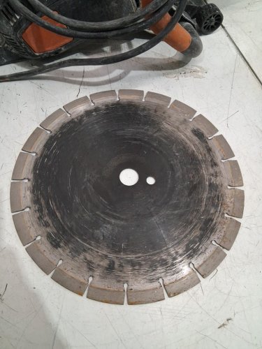 Evolution Power Tools CORDED 12" Electric concrete saw with Diamond Masonry Blade - 4.5" CUTTING DEPTH (model: R300 dct) image 4