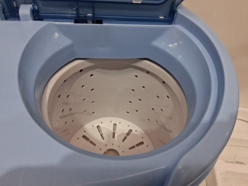 PYLE PURE CLEAN MINI TOP LOAD PORTABLE WASHER & SPIN DRYER - 7.7LBS CAPACITY / 110V - WHITE/BLUE (MODEL: PUCWM22) image 5