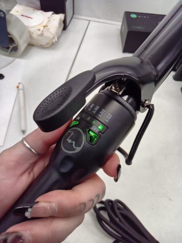 mint professonal clamp free curling wand extra long - 1.25" - black (model:  MVK22) image 4