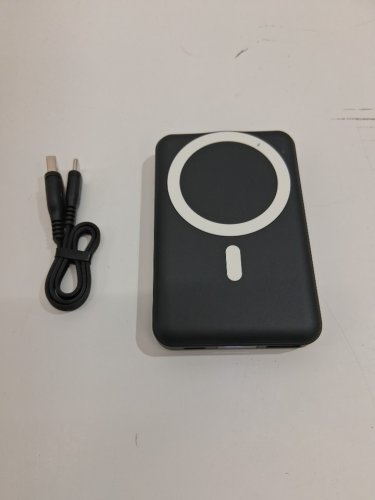PODORU MAGSAFE MAGNETIC BATTERY PACK WITH TYPE-C CABLE FOR WIRELESS CHARGER - 10000MAH - 15W - BLACK (MODEL: ‎KT-D003) image 2