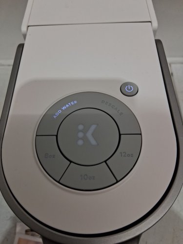 KEURIG K-SLIM SINGLE SERVE COFFEE MAKER - white (MODEL: K900) image 7