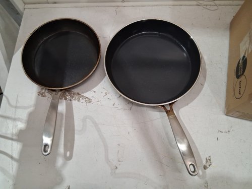 2PC OXO SoftWorks  Frying Pan Skillet Set - 10" / 12" - BLACK (MODEL: cc005782-001) image 2