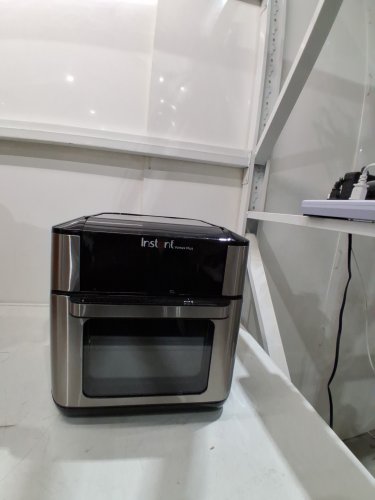 INSTANT POT VORTEX PLUS 10-QUART 7-IN-1 AIR FRYER OVEN WITH ROTISSERIE BASKET - SILVER/BLACK (MODEL: VORTEX PLUS 10) image 4
