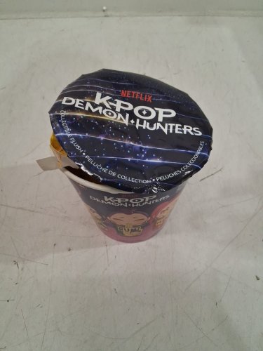KPop Demon Hunters 4" Blind Mini Ramyeon Cup - derpy image 2